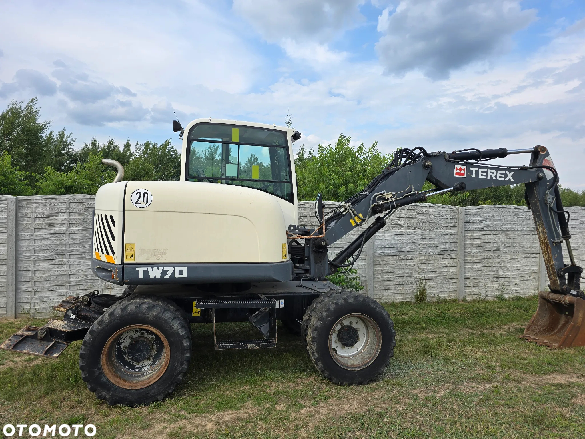 Terex - 12