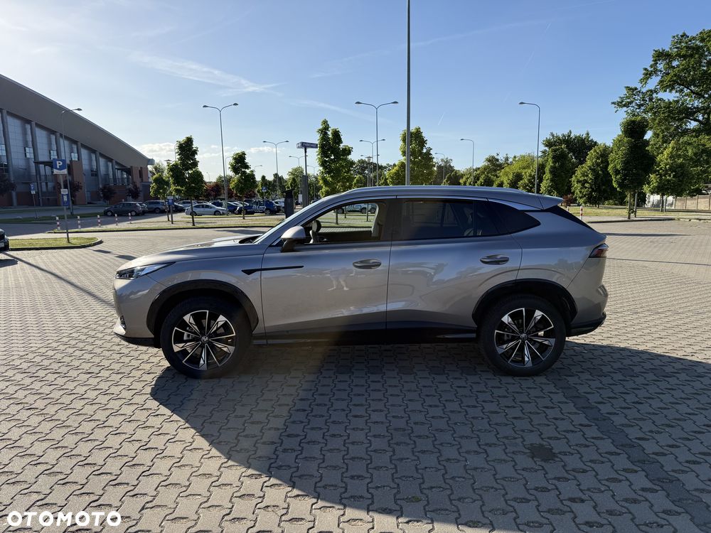 MG HS 1.5 T-GDI Exclusive - 13