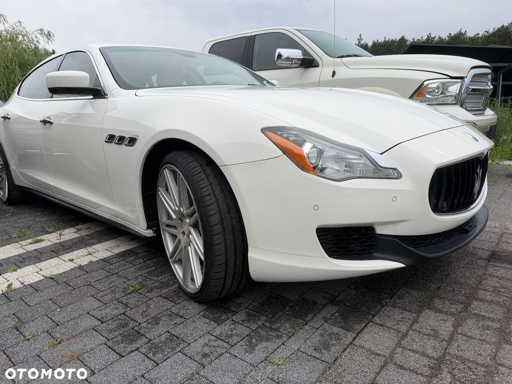Maserati Quattroporte - 5