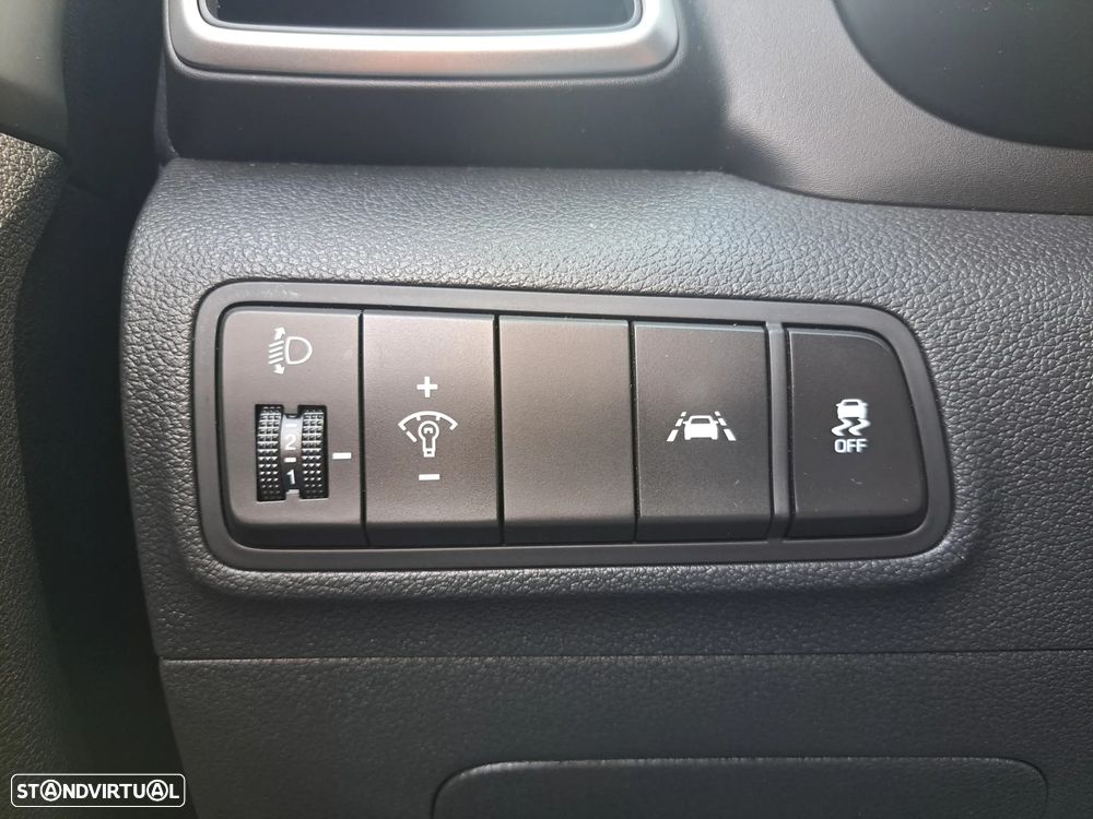 Hyundai Tucson 1.6 CRDi Premium +P.Pele+P.Style - 13