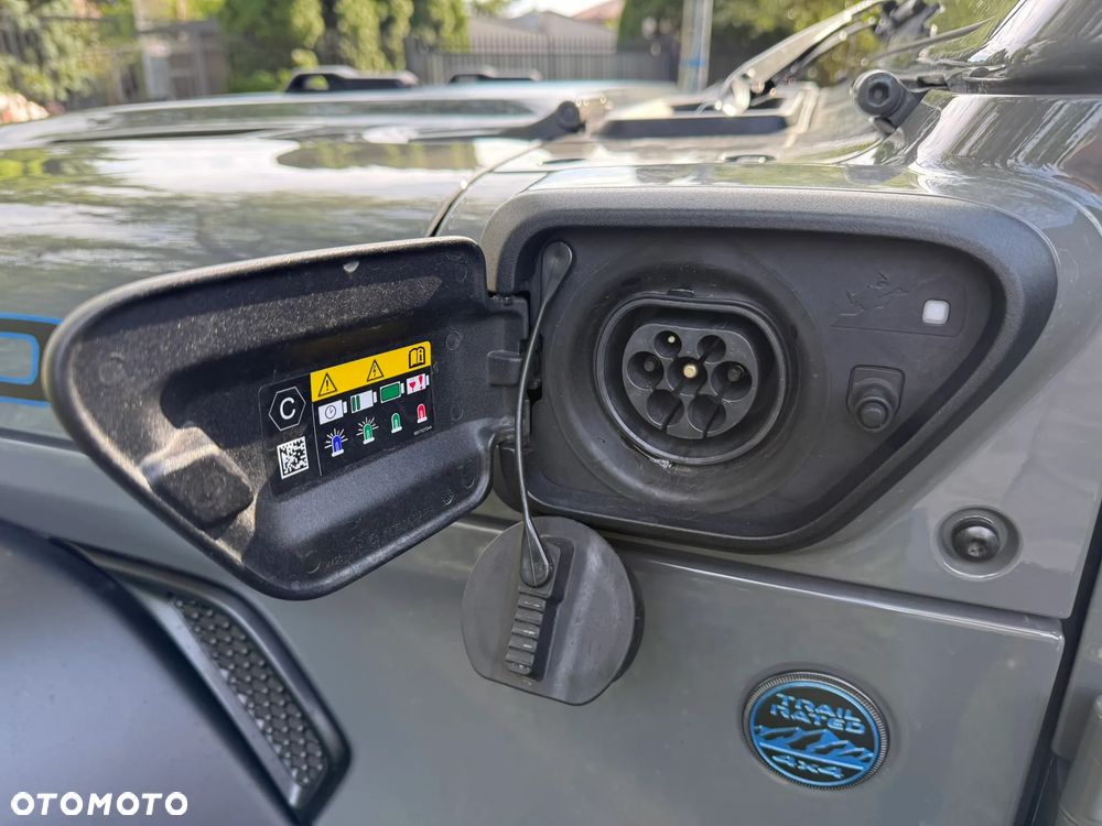 Jeep Wrangler Unlimited 2.0 Turbo PHEV 4xe Rubicon - 32