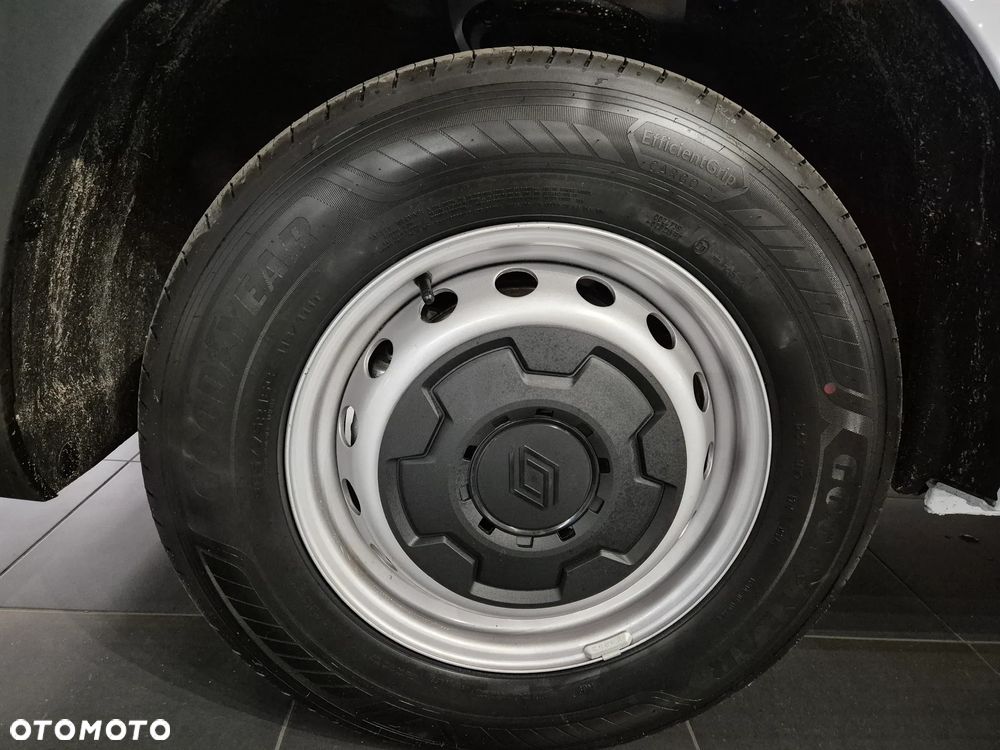 Renault NOWY MASTER - 12