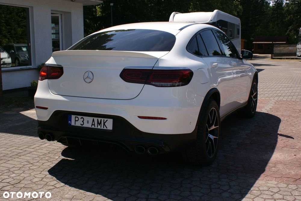 Mercedes-Benz GLC - 32