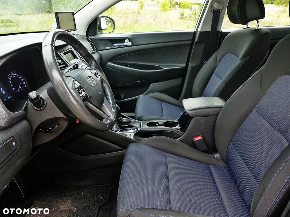 Hyundai Tucson 2.0 CRDi 4WD Automatik Advantage - 20