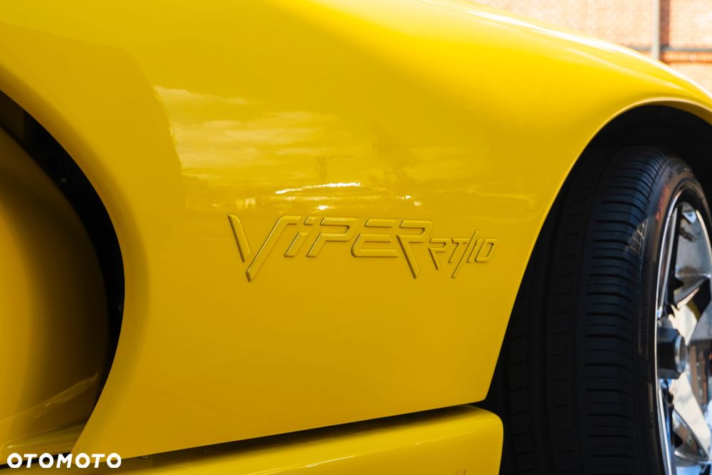 Dodge Viper - 28