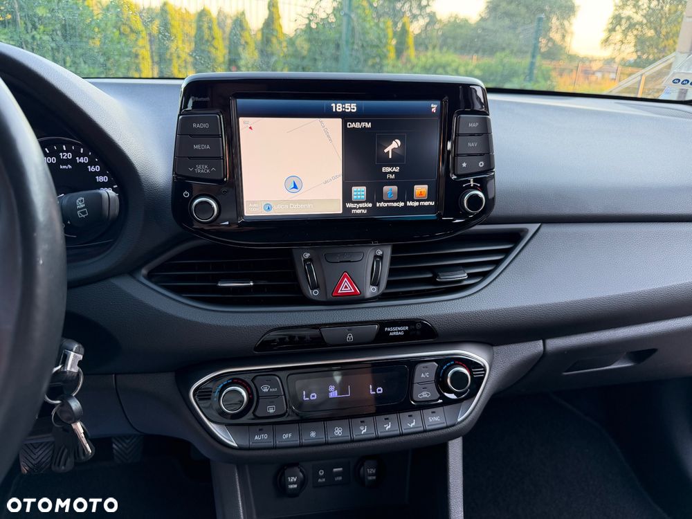 Hyundai i30 1.6 D Comfort - 30