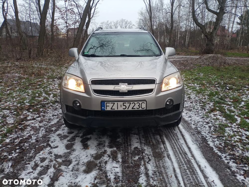 Chevrolet Captiva 2.4 2WD 7 Sitzer LS - 2