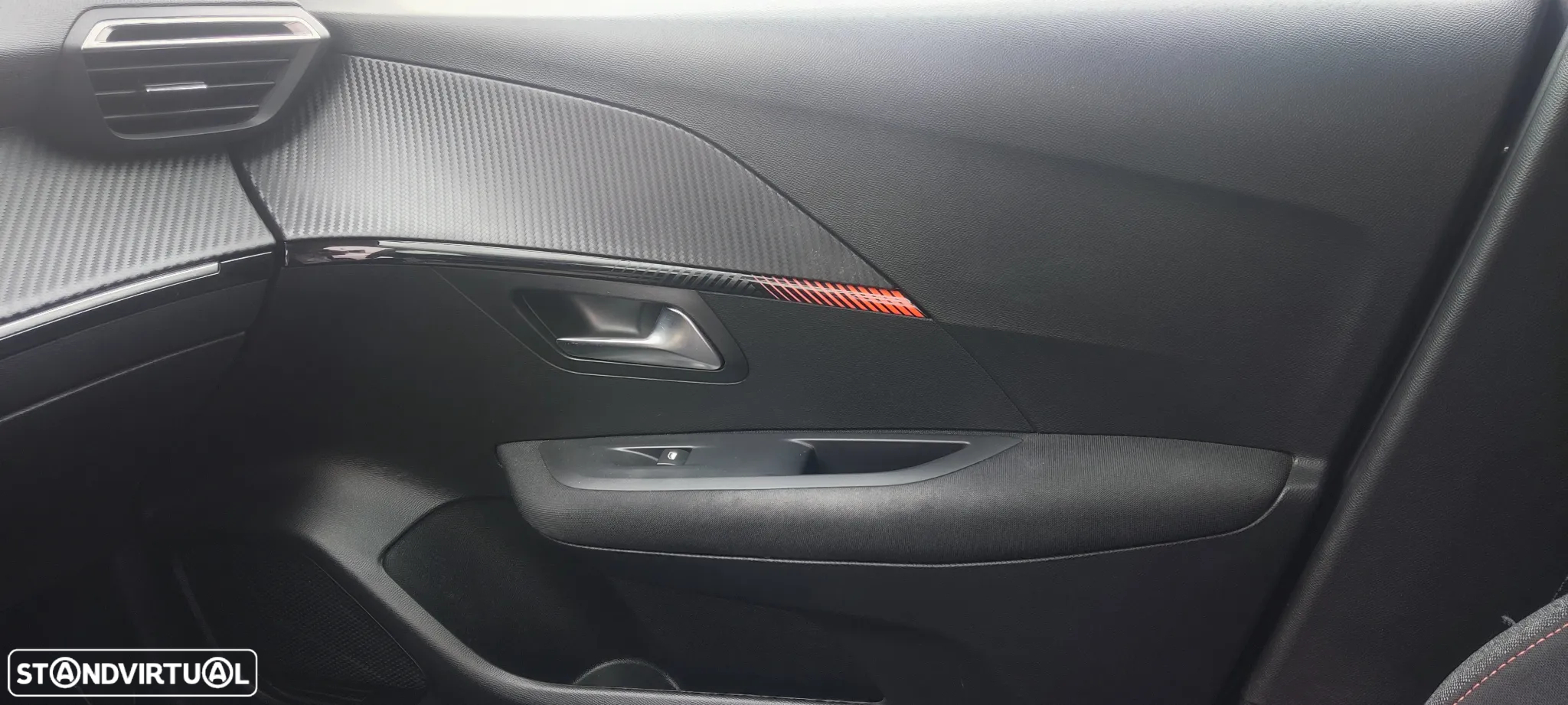 Peugeot 208 1.2 PureTech Active - 6