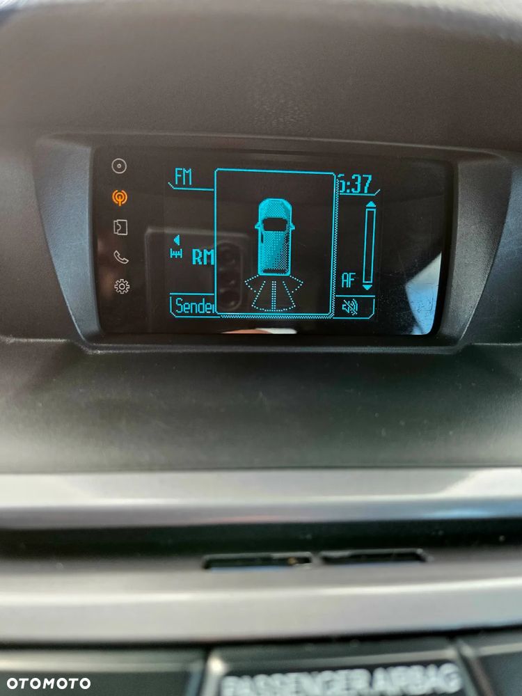 Ford Tourneo Connect 1.5 TDCi Start-Stop Titanium - 22