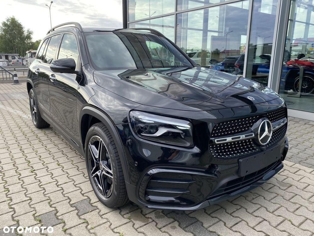 Mercedes-Benz GLB - 5