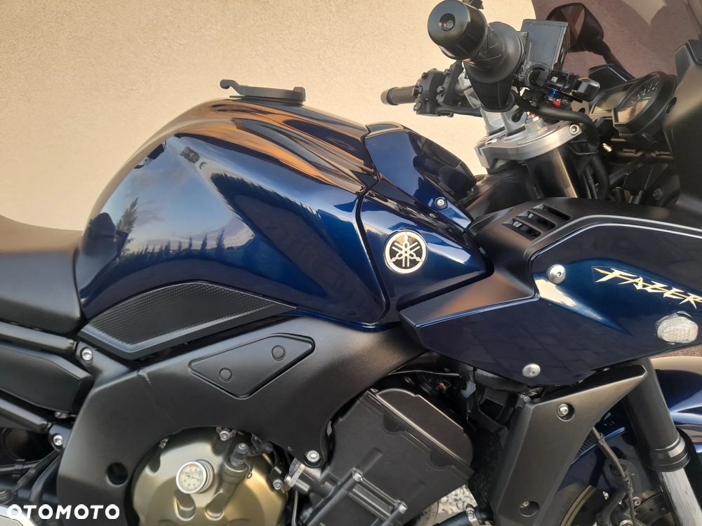 Yamaha FZ - 14