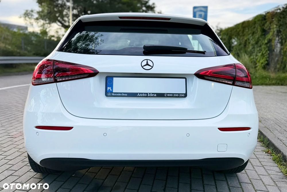 Mercedes-Benz Klasa A 180 Style 7G-DCT - 4