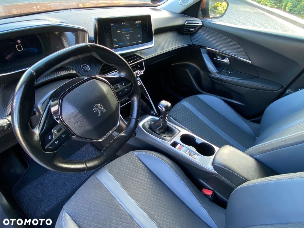 Peugeot 2008 1.5 BlueHDi Allure S&S - 37