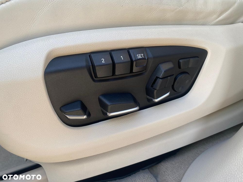 BMW X5 xDrive40e - 14