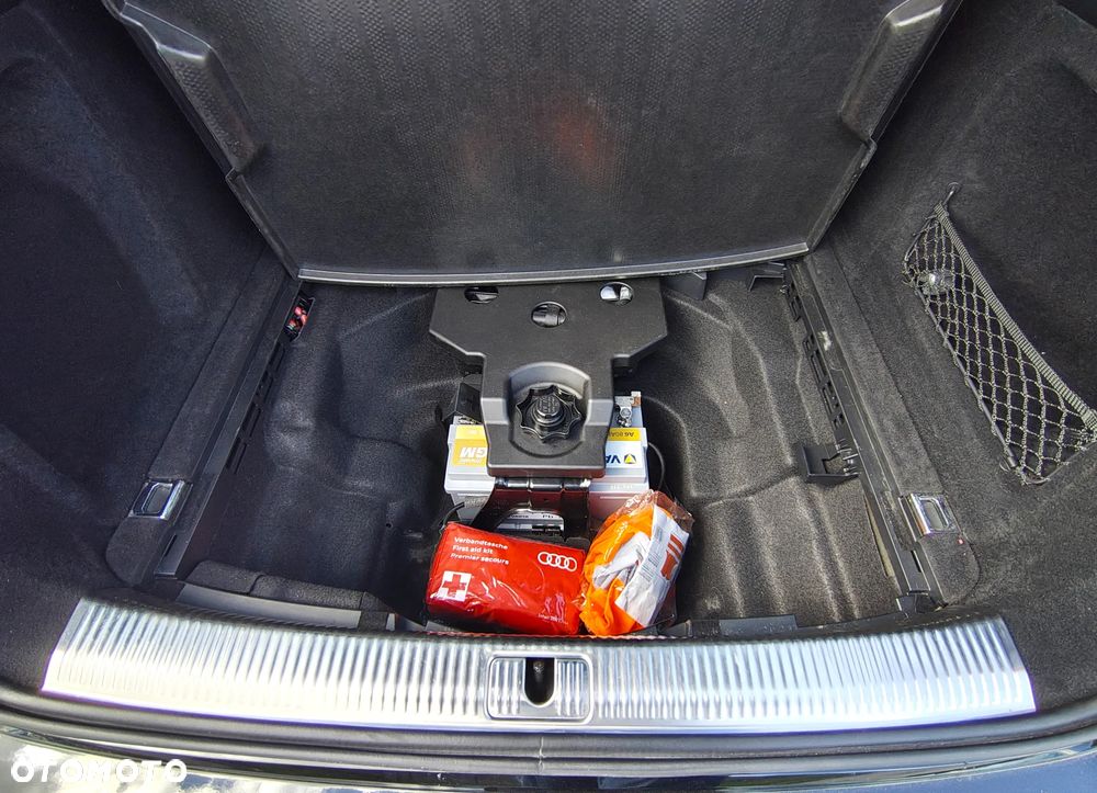 Audi A4 Avant 2.0 TDI sport - 31
