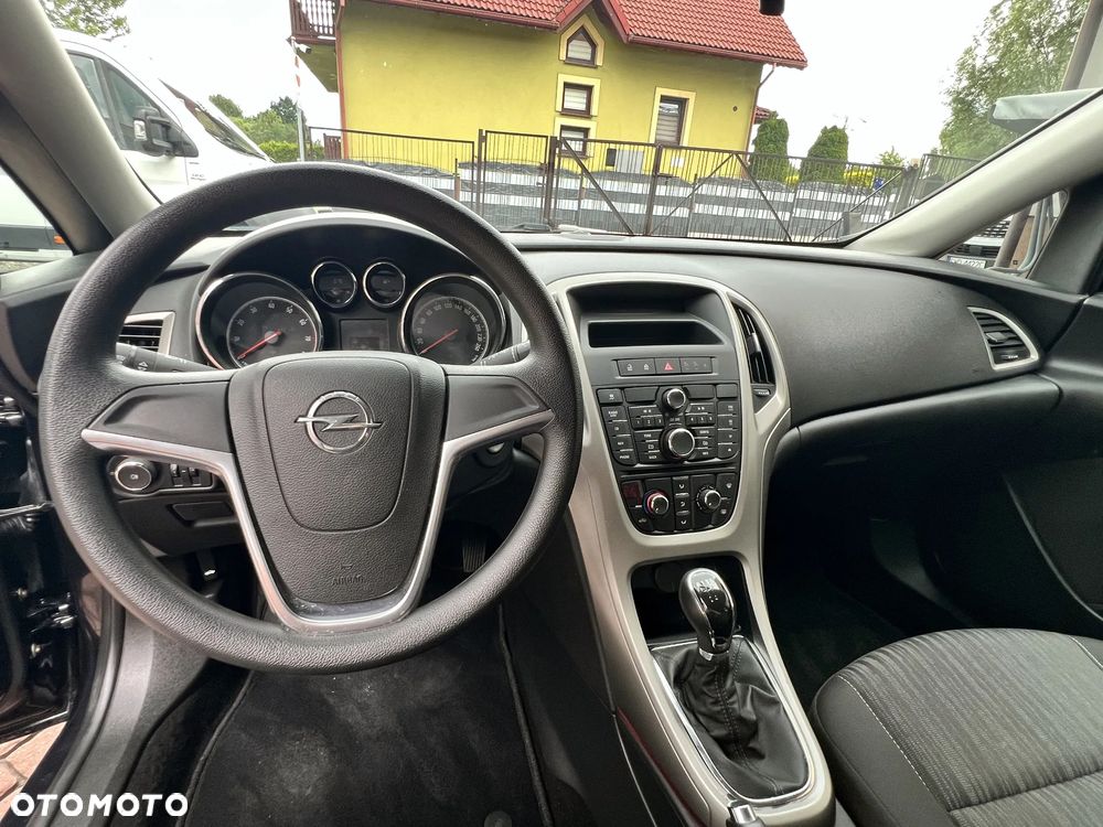 Opel Astra 1.4 Selection - 16