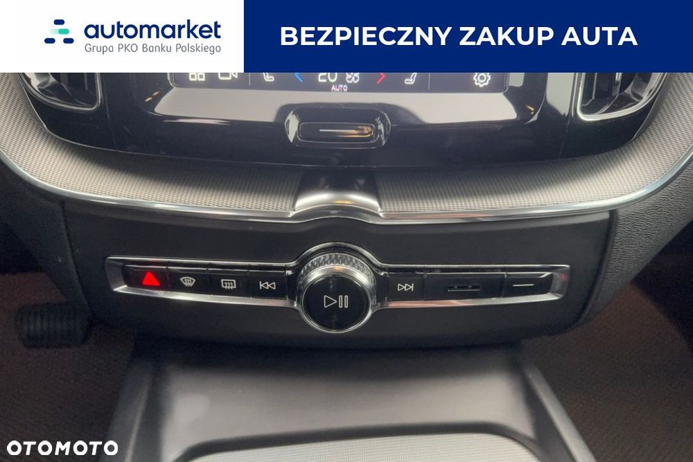 Volvo XC 60 B4 B Plus Bright - 19