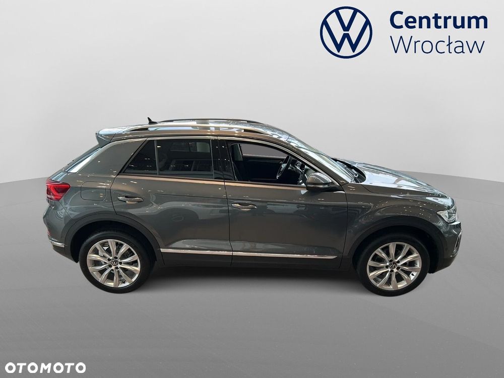 Volkswagen T-Roc - 10