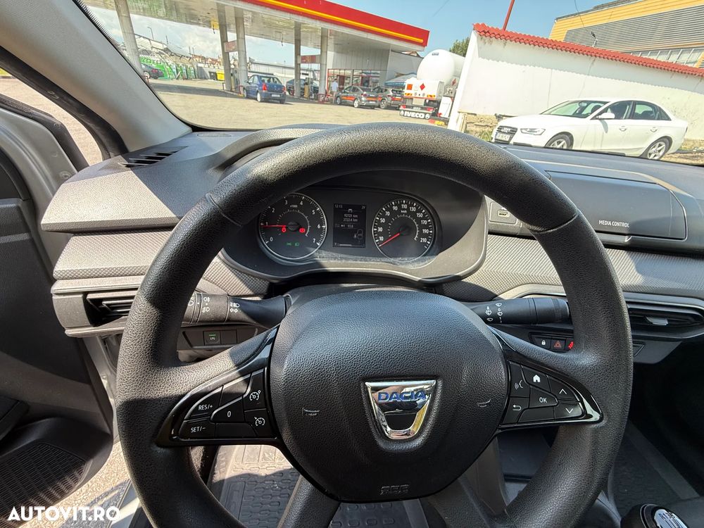 Dacia Logan - 7
