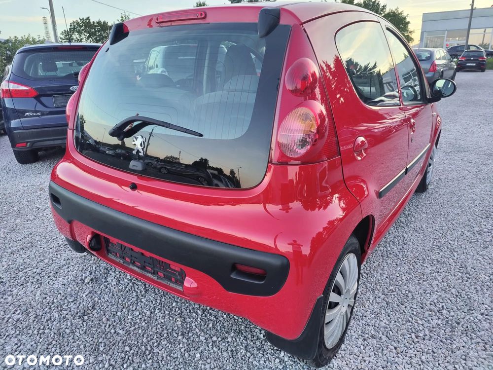 Peugeot 107 - 16
