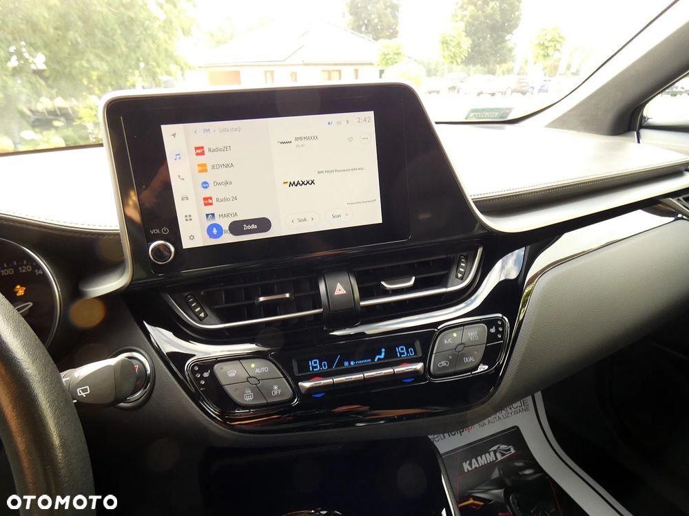 Toyota C-HR 1.8 Hybrid GR Sport - 27