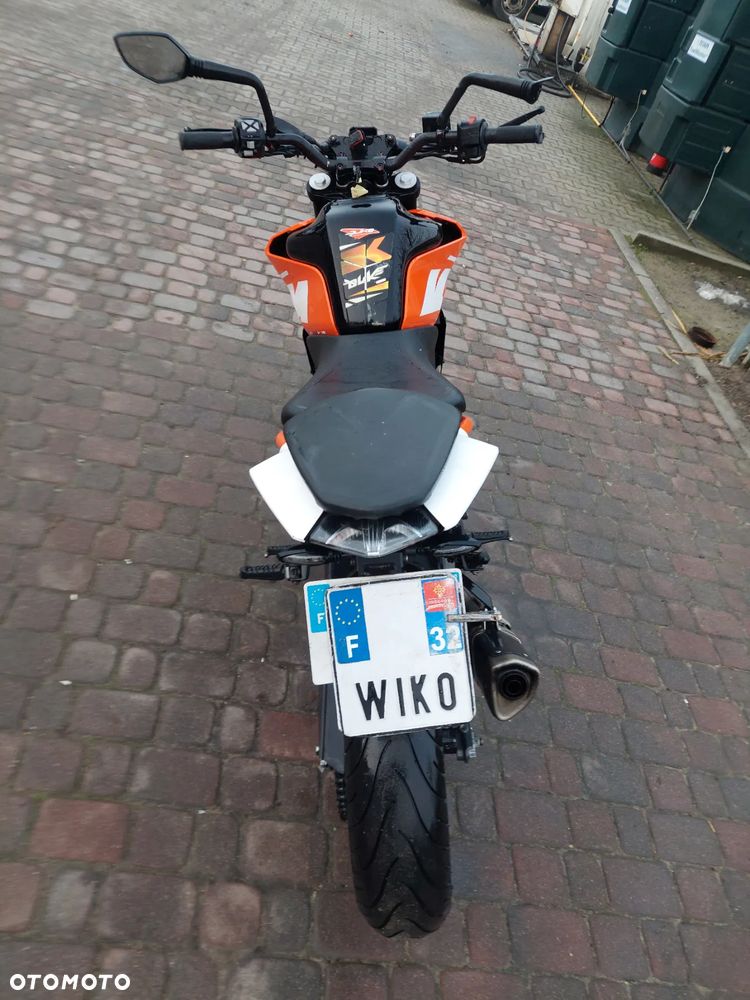 KTM Duke - 4