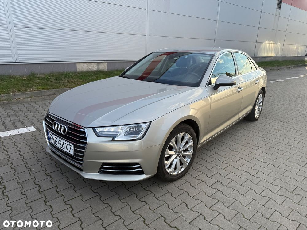 Audi A4 Limousine - 1