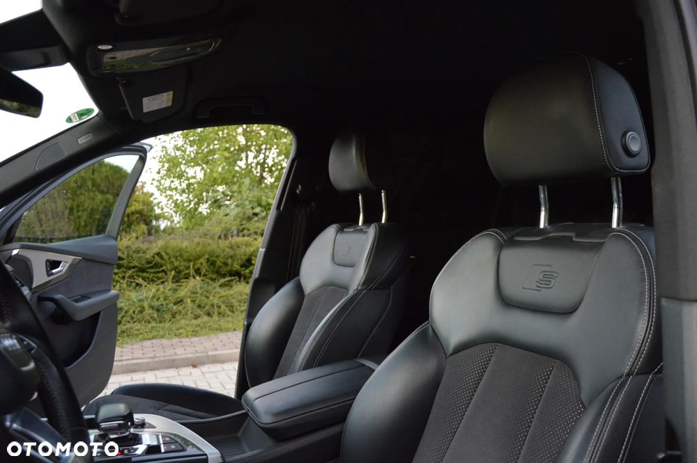 Audi Q7 - 15