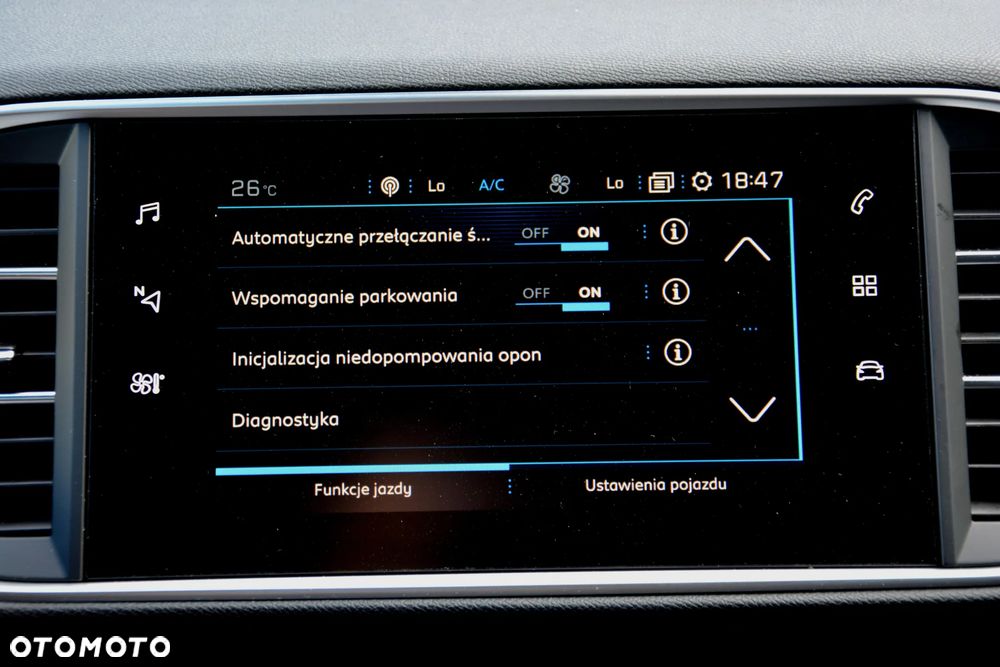Peugeot 308 BlueHDi FAP 180 EAT8 Stop & Start GT - 18