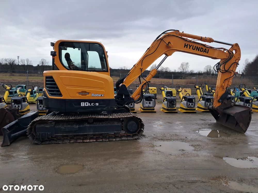 Hyundai ROBEX 80CR-9 - 11