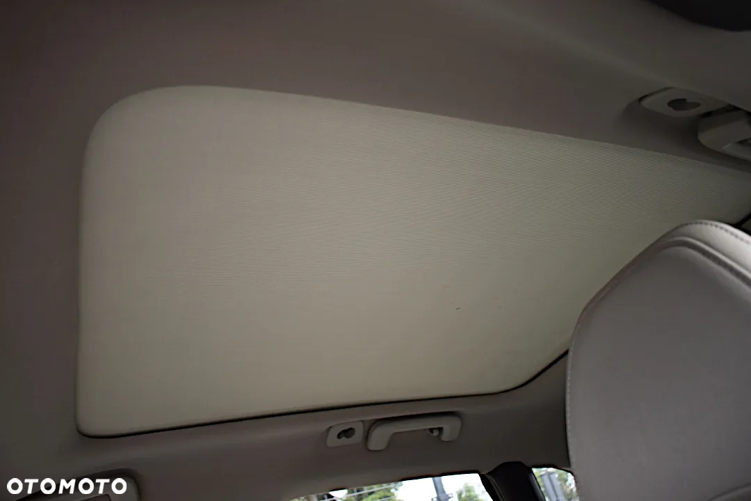 Volvo V40 D2 Momentum - 20