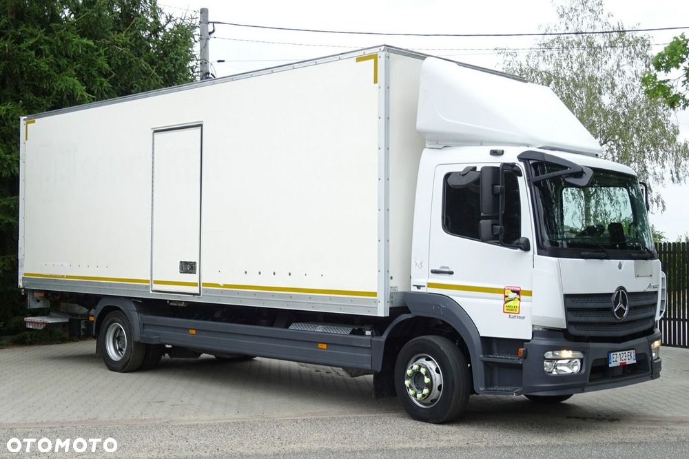 Mercedes-Benz Atego 1218 Euro6 tylko 323tys.km Kontener 18p winda Sprowadzony - 24