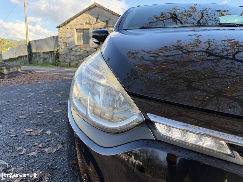 Renault Clio 0.9 TCe Limited Edition - 12