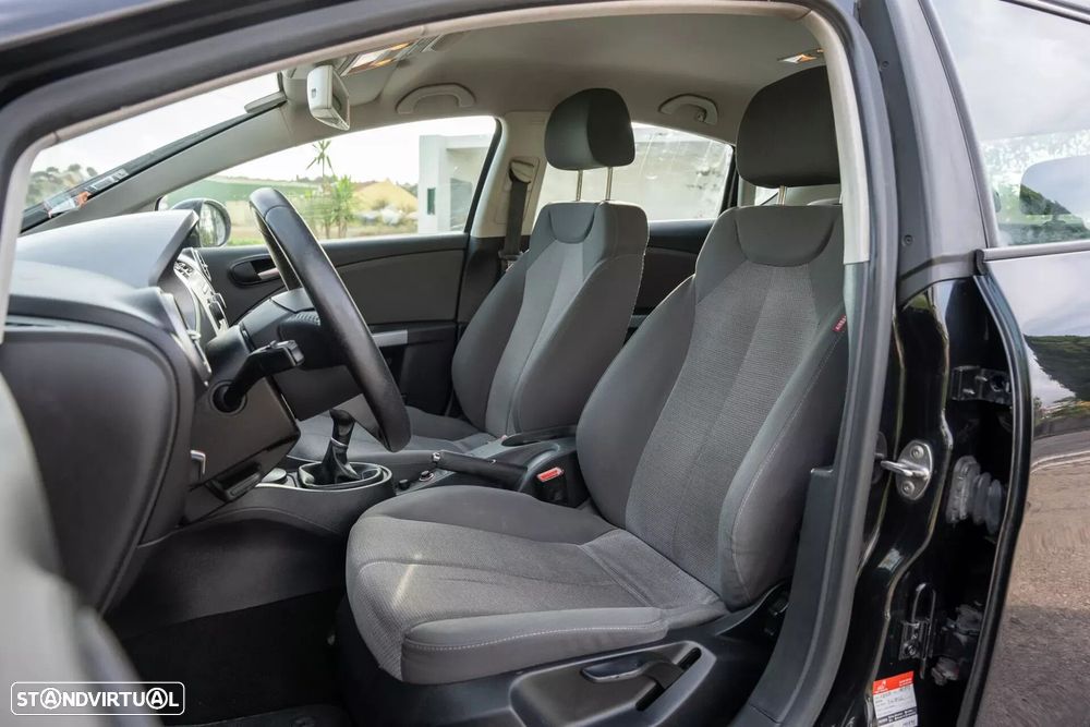 SEAT Leon 1.6 TDI Style Ecomotive - 8