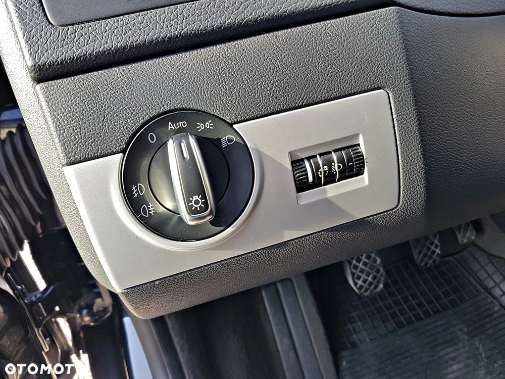 Volkswagen Multivan BiTDI L1 Highline - 15