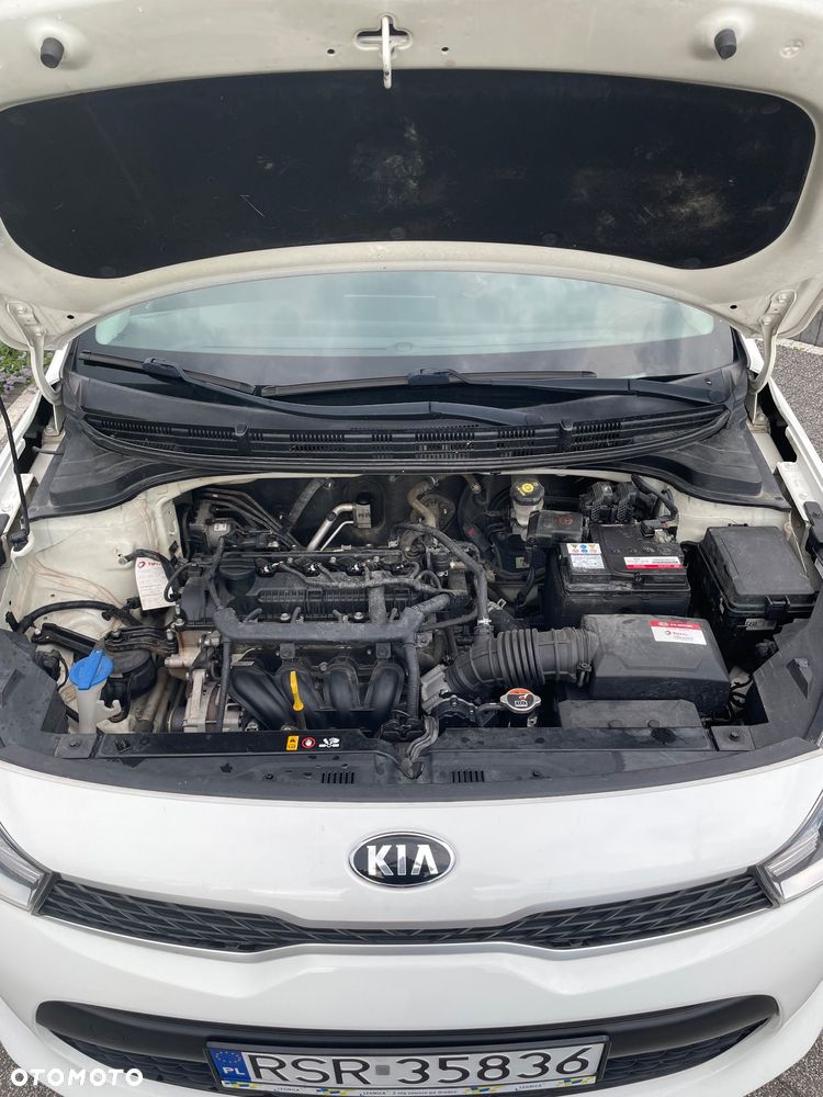 Kia Rio 1.2 Attract - 31