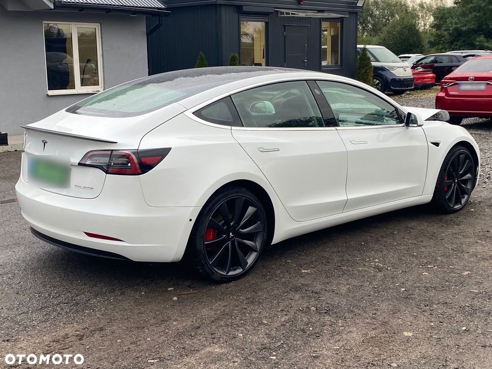 Tesla Model 3 Performance AWD - 9