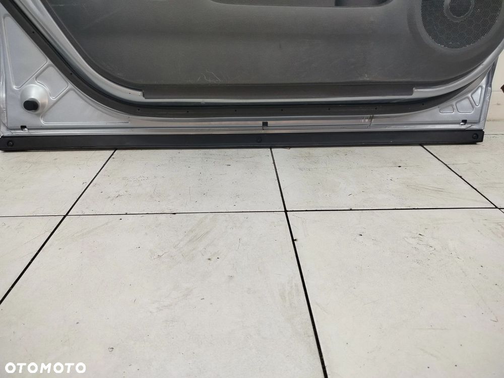 HONDA CR-V III - DRZWI LEWE PRZEDNIE LEWY PRZÓD B538M - 11