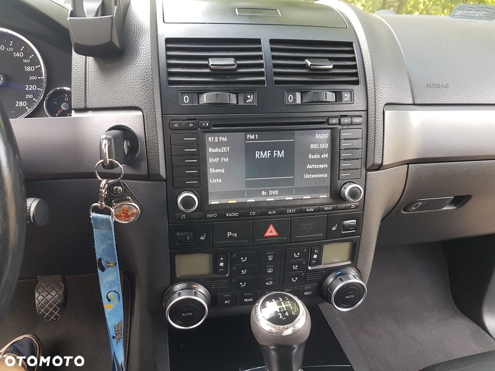 Volkswagen Touareg 3.0 V6 TDI DPF Kong - 20
