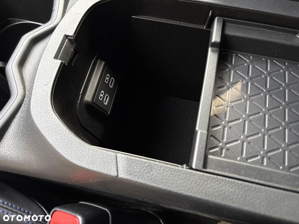 Toyota RAV4 2.5 Hybrid Selection 4x2 - 35