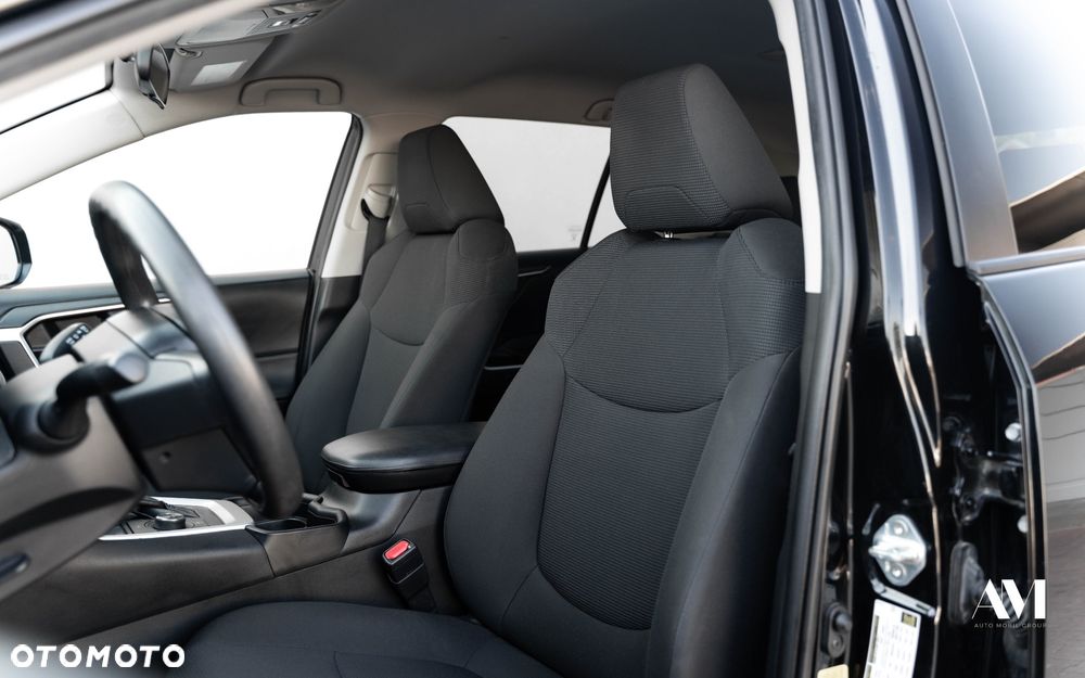 Toyota RAV4 - 23