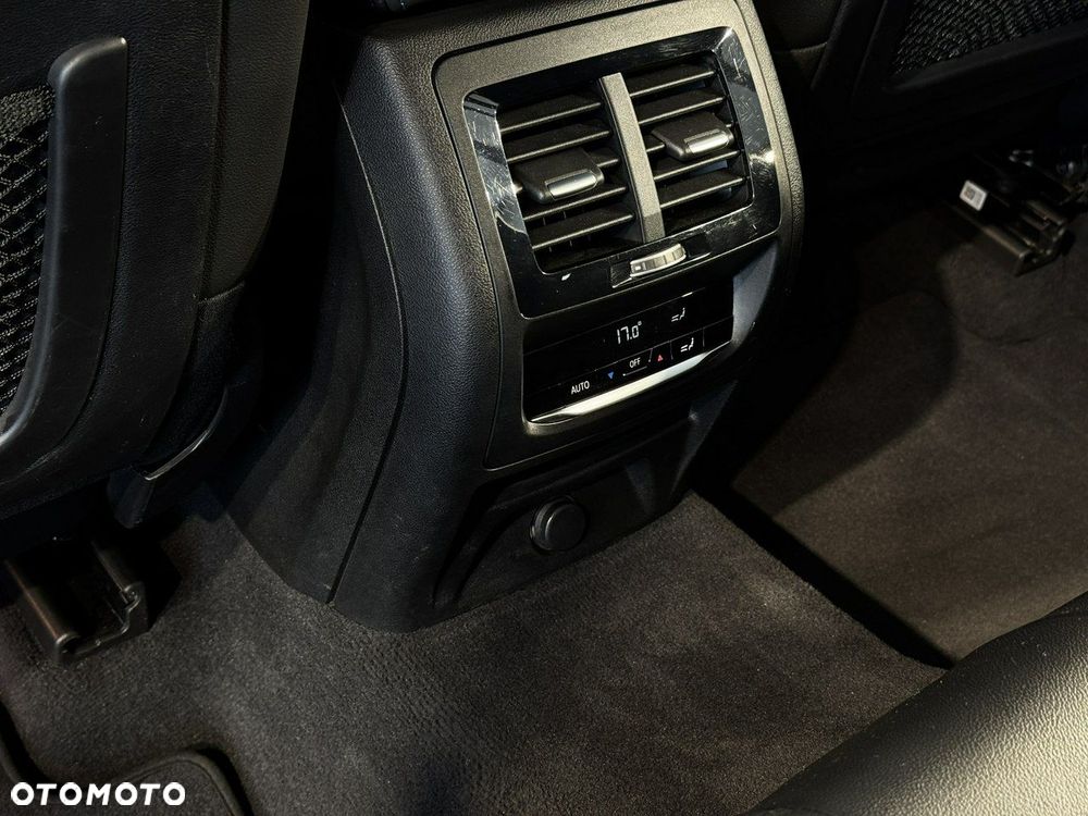 BMW X3 - 16