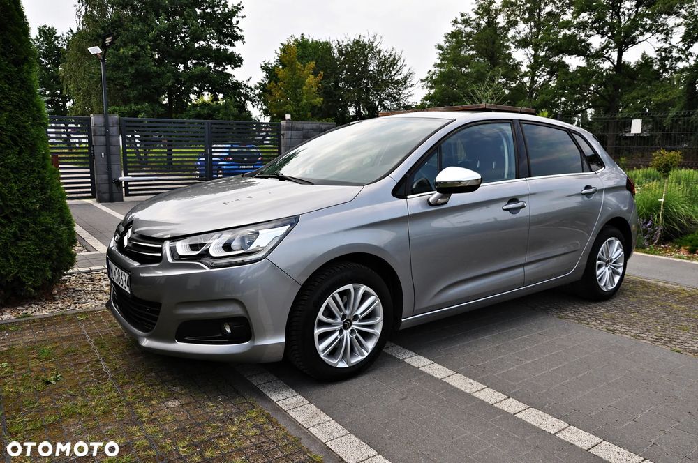 Citroën C4 1.2 e-THP Exclusive - 10