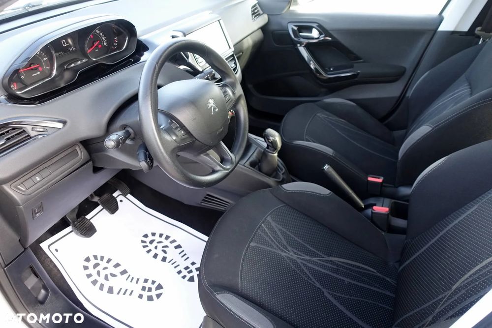 Peugeot 208 1.2 VTi Active - 9