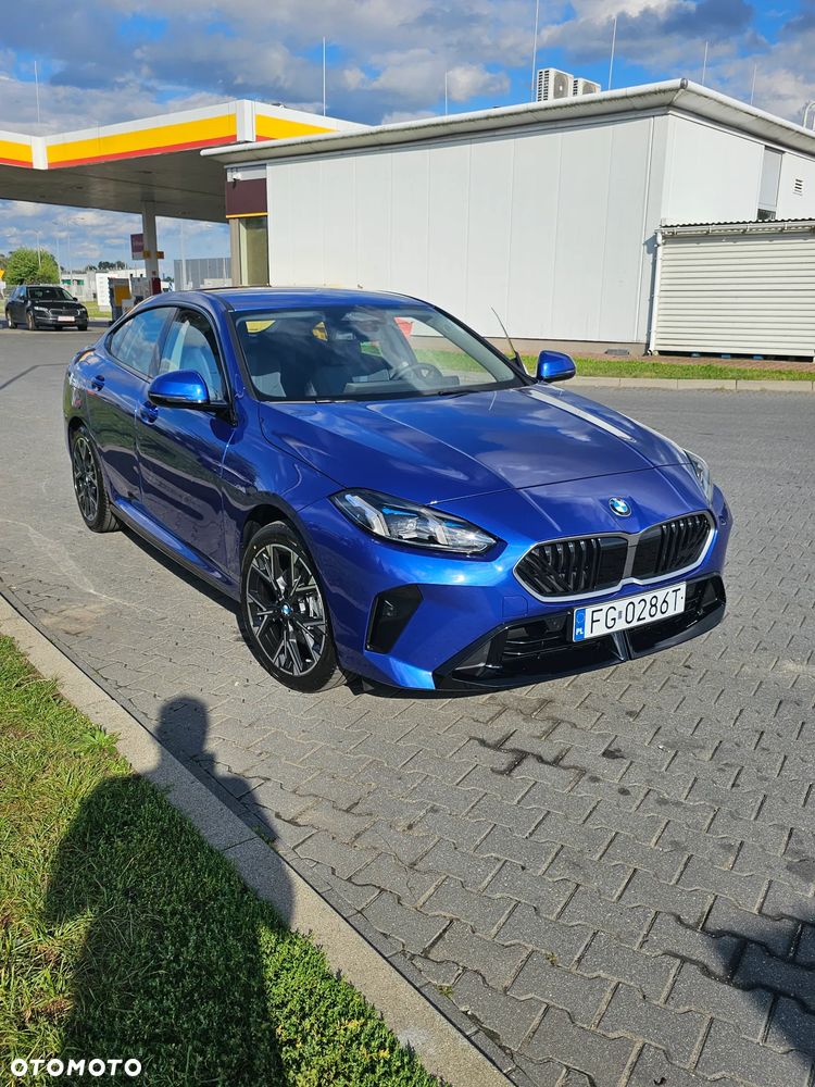 BMW Seria 2 220i mHEV - 1