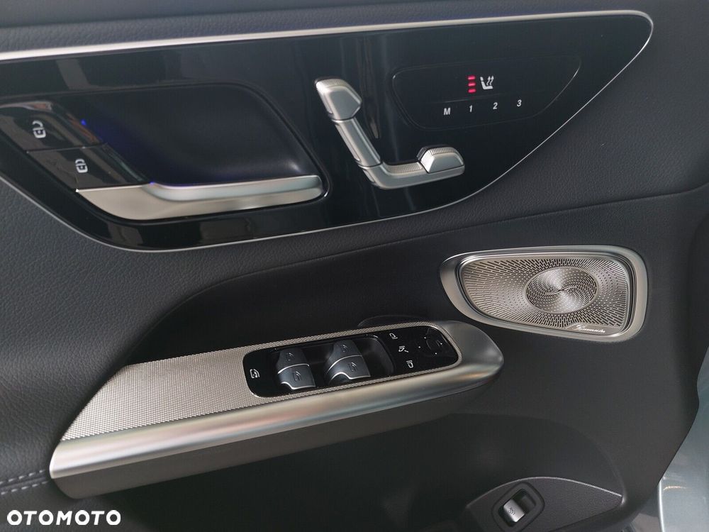 Mercedes-Benz GLC - 9