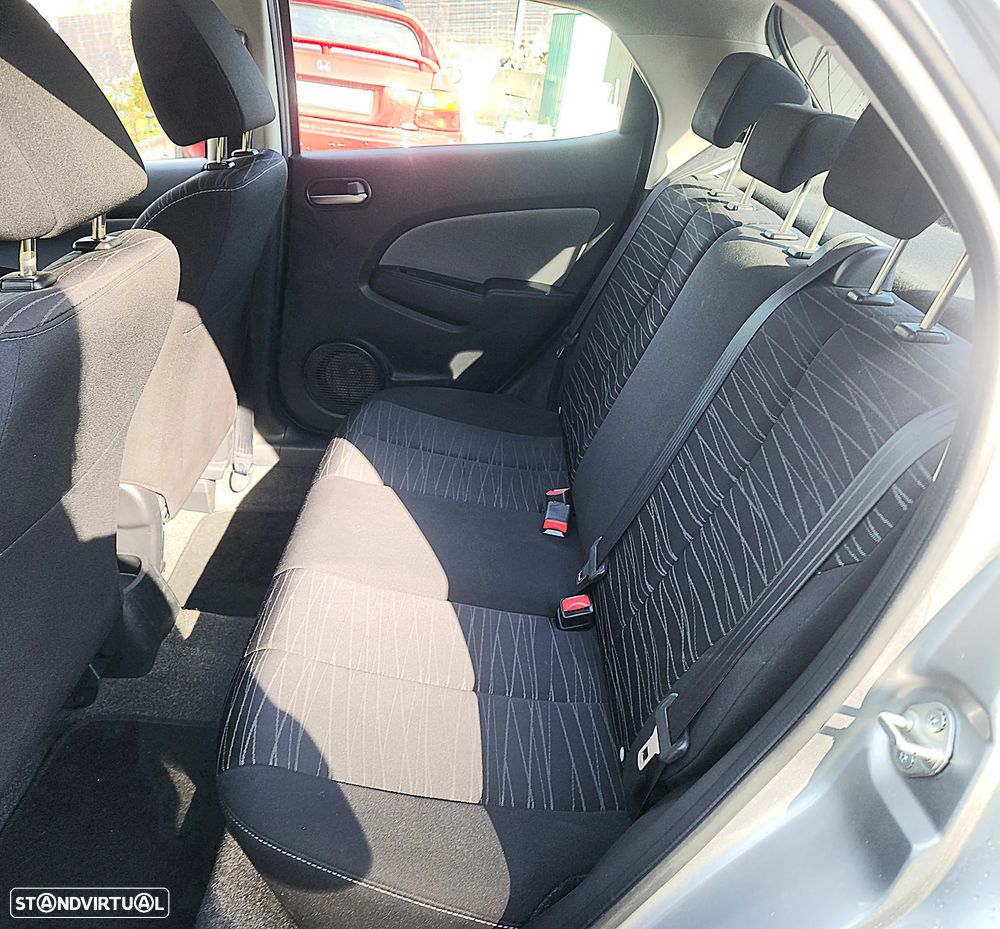 Mazda 2 1.3 MZR Exclusive - 11