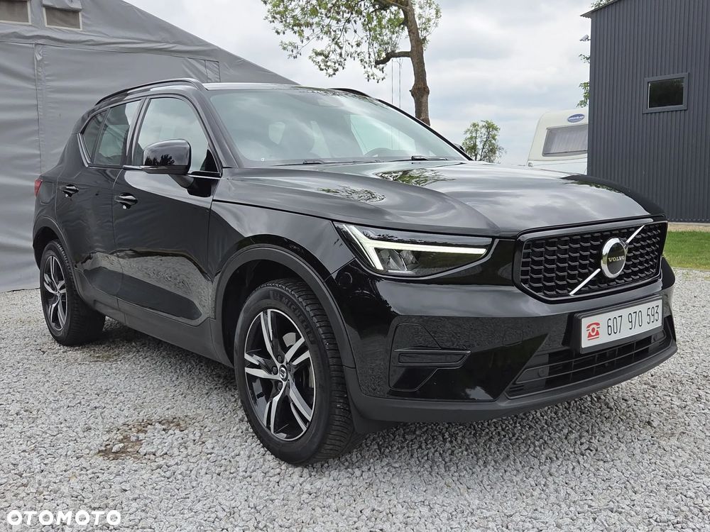 Volvo XC 40 T2 Plus Dark - 25