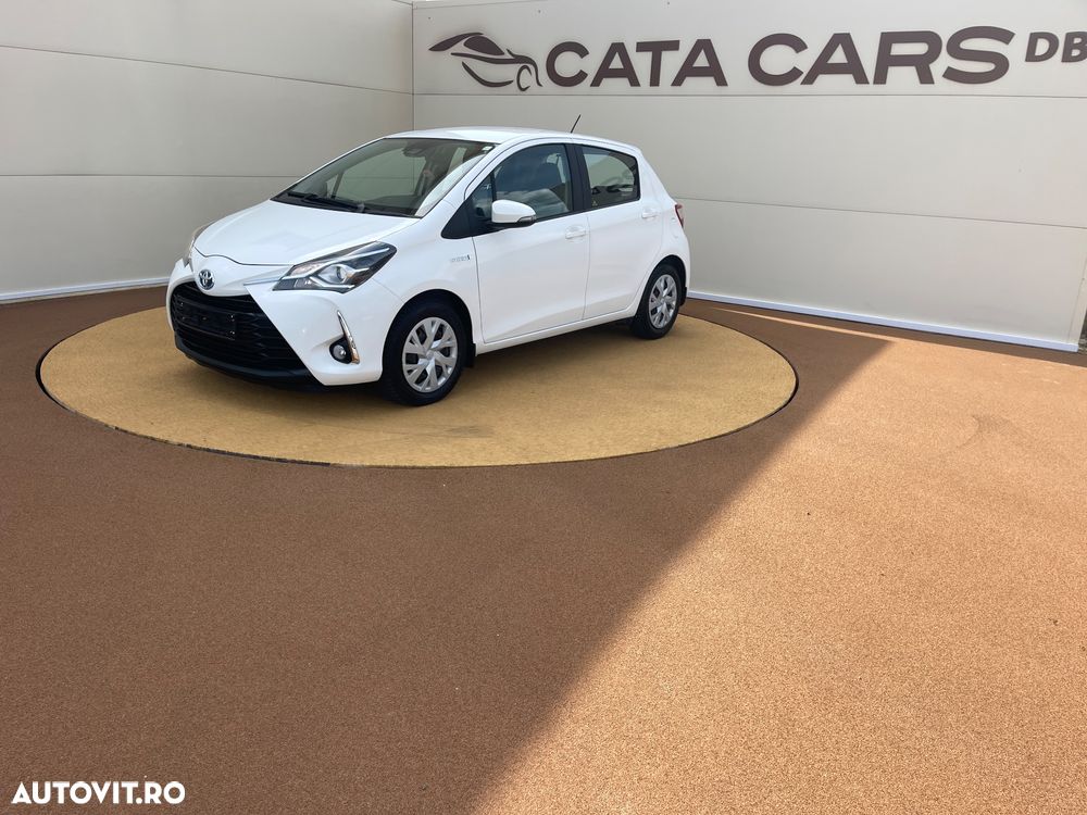 Toyota Yaris 1.5 VVT-i HSD Active - 4