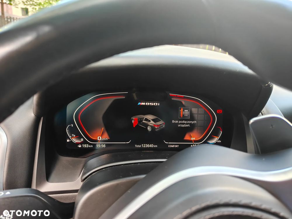 BMW Seria 8 - 14